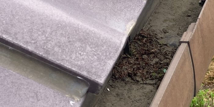 土や泥の詰まり