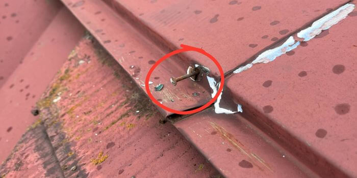 釘の抜けと錆び