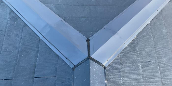 三つ又シーリング